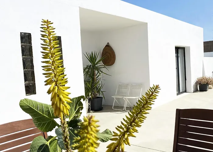 Kintsugi Villa